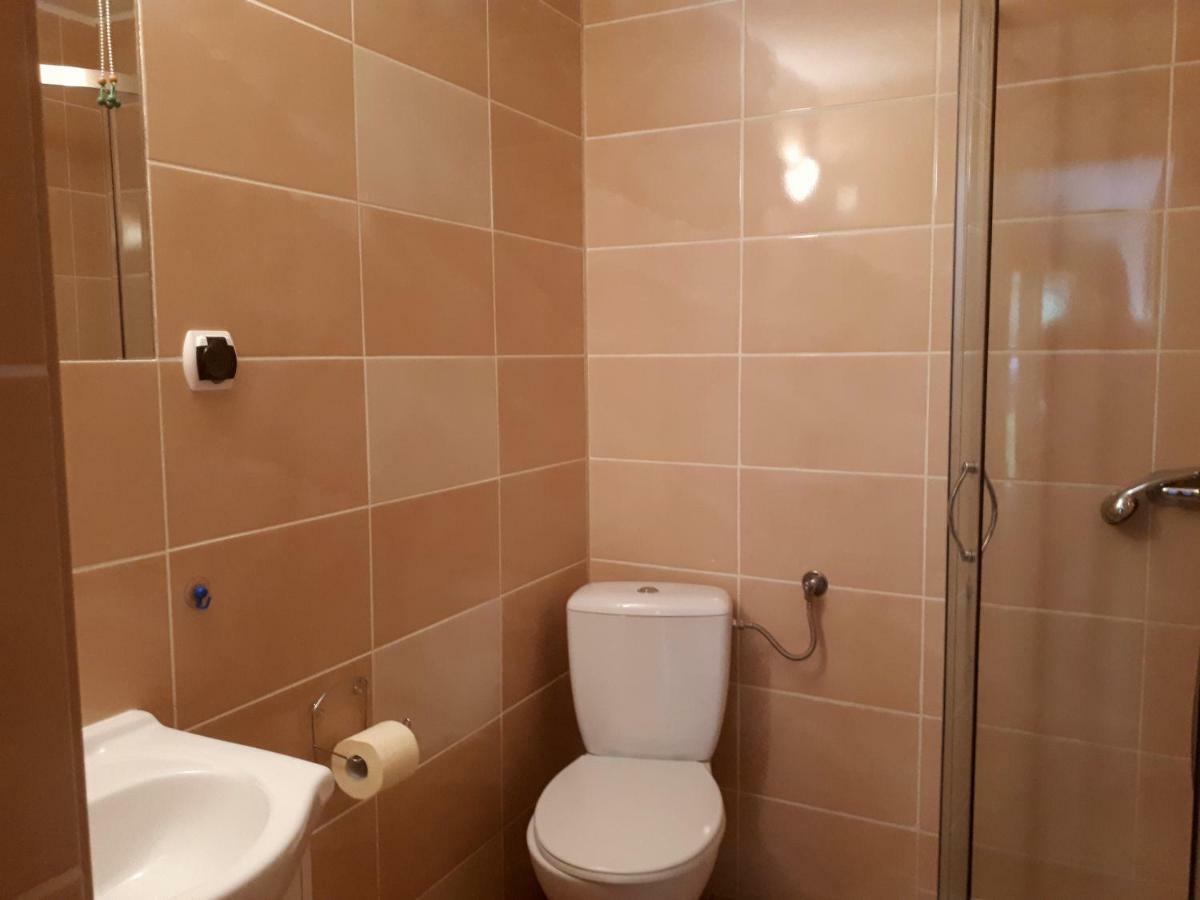 Dom Wakacyjny U Mirka Ustka Bagian luar foto